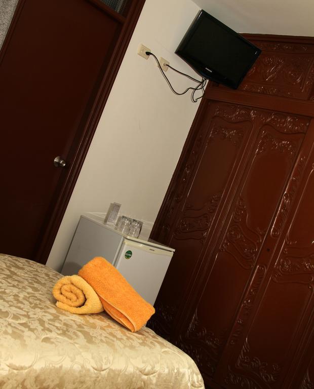 Hotel Vanetom ชิกลาโย ห้อง รูปภาพ
