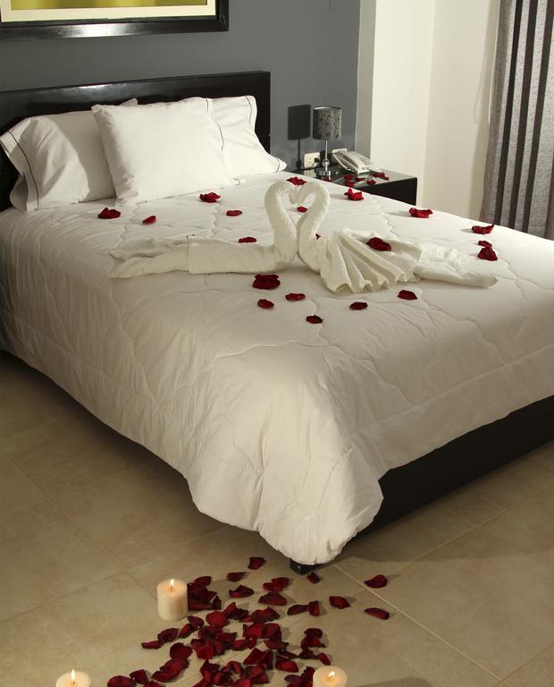 Hotel Vanetom ชิกลาโย ห้อง รูปภาพ